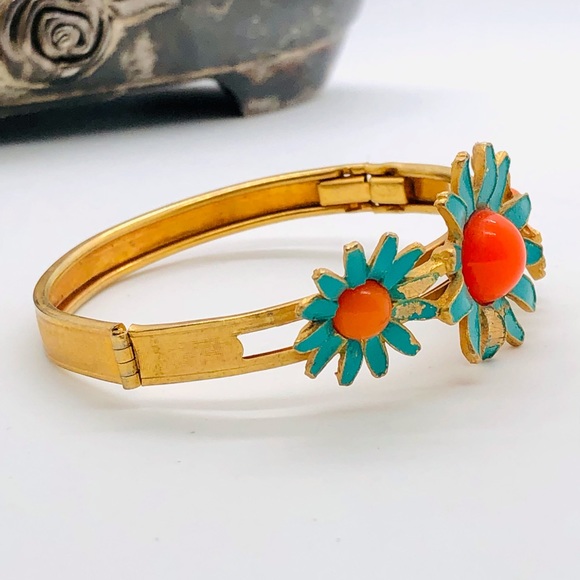Vintage Weiss Flower Mod Bracelet 🌸 - Picture 12 of 13